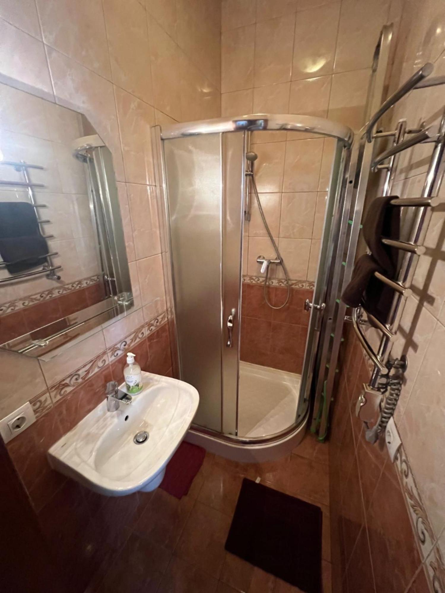 Central House Lviv Ngoại thất bức ảnh