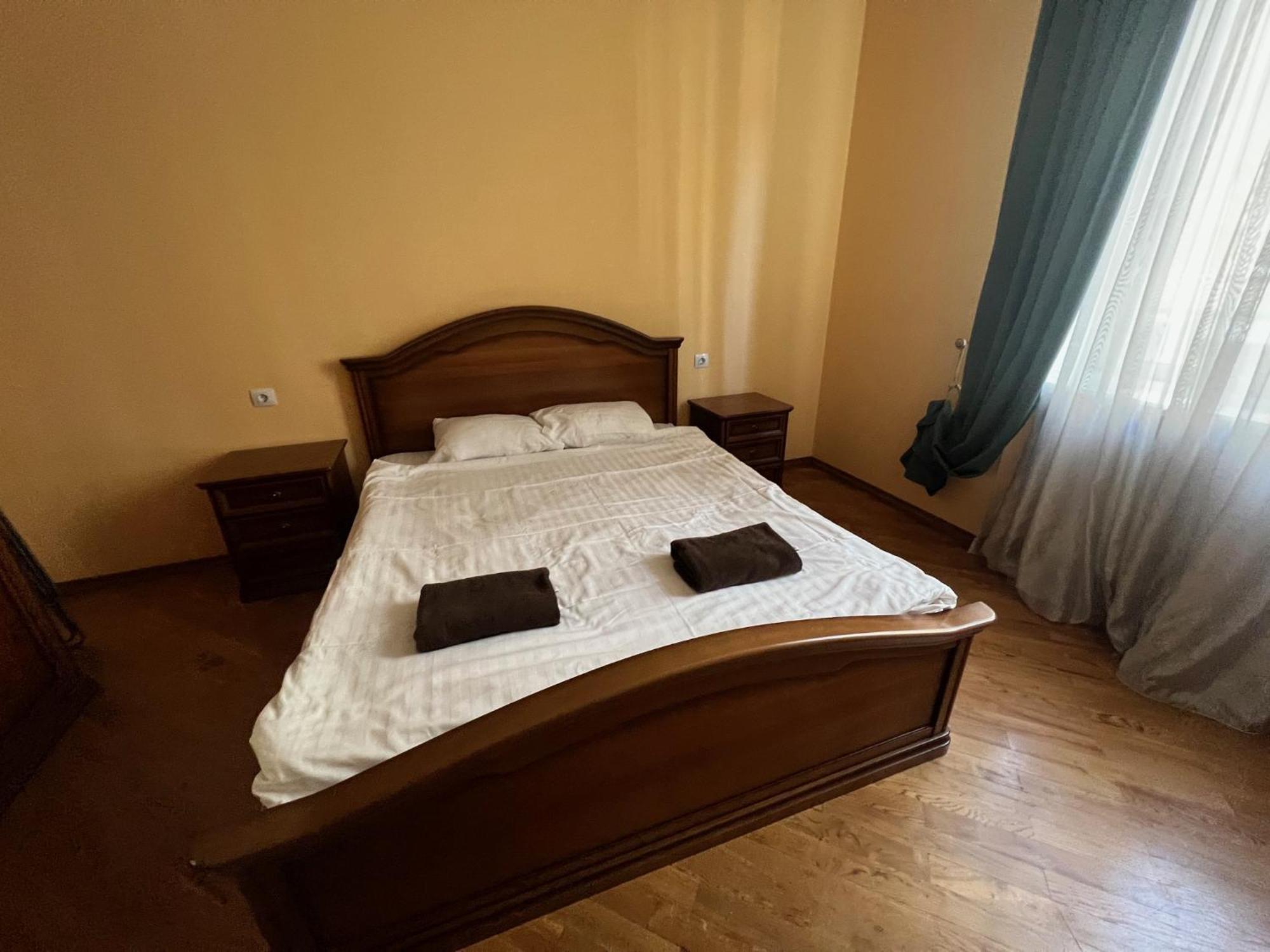 Central House Lviv Ngoại thất bức ảnh